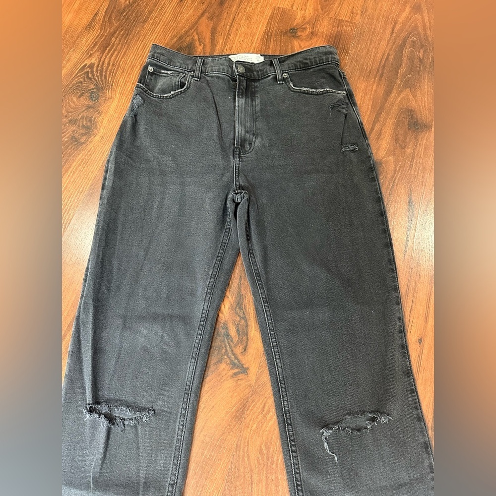 Abercrombie Ultra High Rise Ankle Straight Jeans washed black Sz 8 (29) - Picture 2 of 14